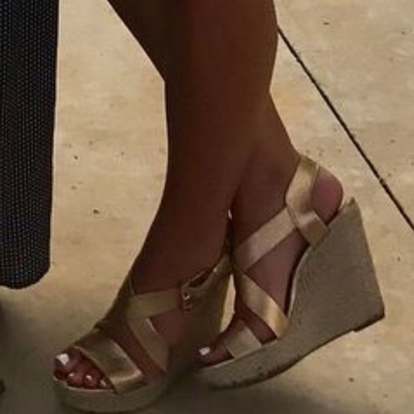 Michael Kors Wedges - Picture 3 of 3